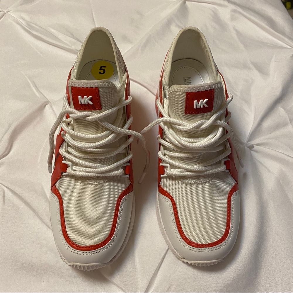 Micheal Kors shoe